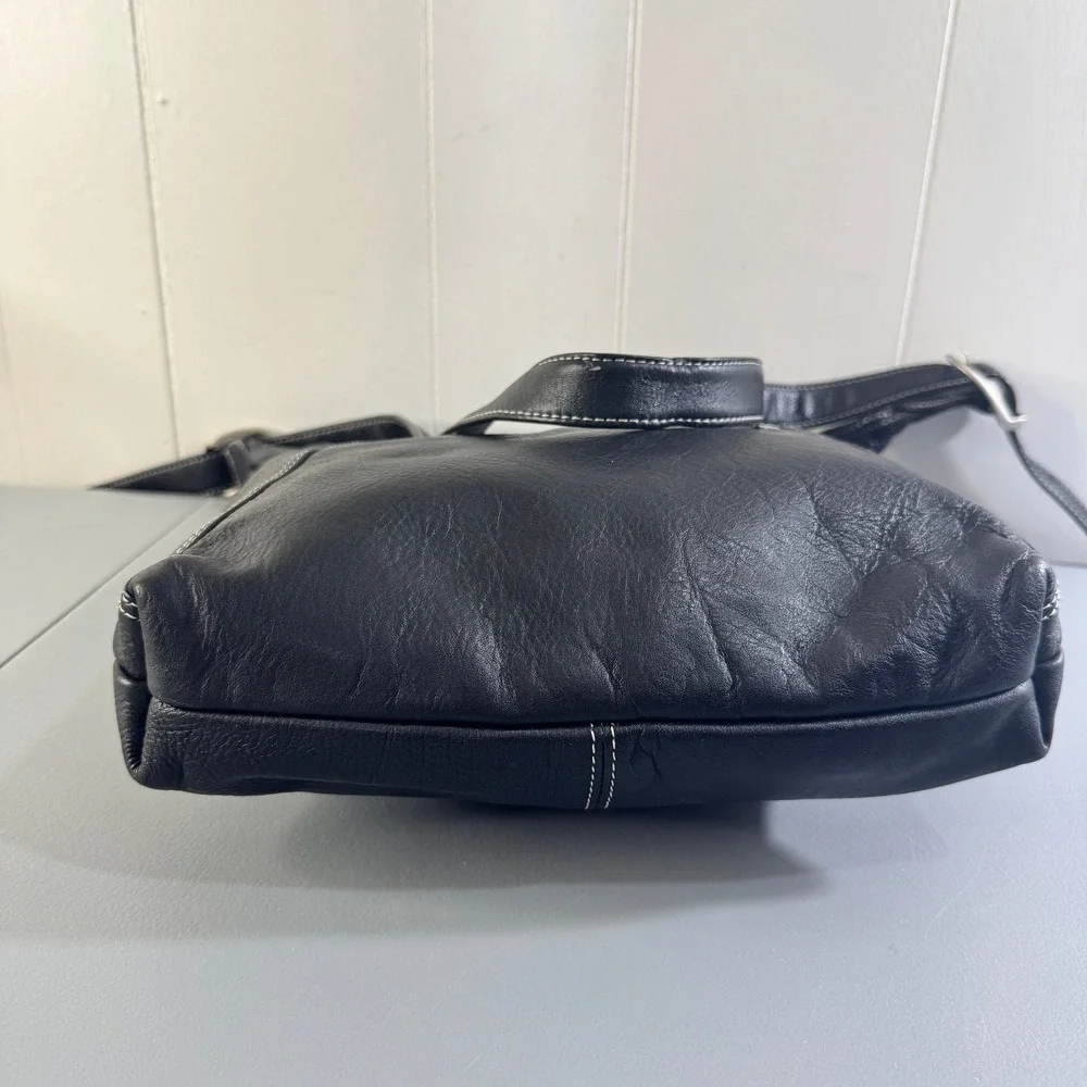 Nino Bossi Black Leather Hobo Crossbody Bag Contrast Stitch Silver Hardware